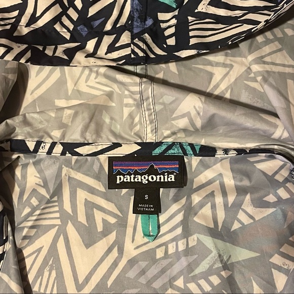 Patagonia Jacket - Picture 3 of 8